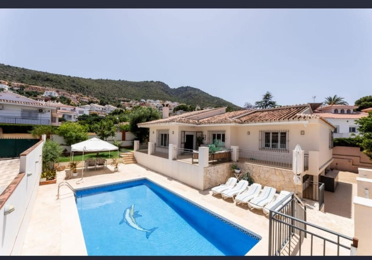 House te koop in Alhaurín de la Torre | 6 slaapkamers H5055802