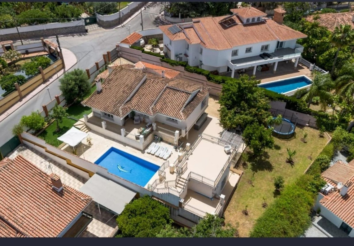 House te koop in Alhaurín de la Torre | 6 slaapkamers H5055802