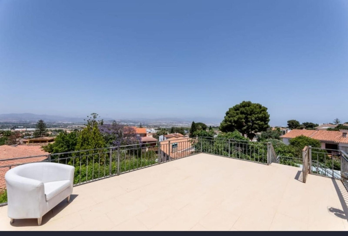 House te koop in Alhaurín de la Torre | 6 slaapkamers H5055802