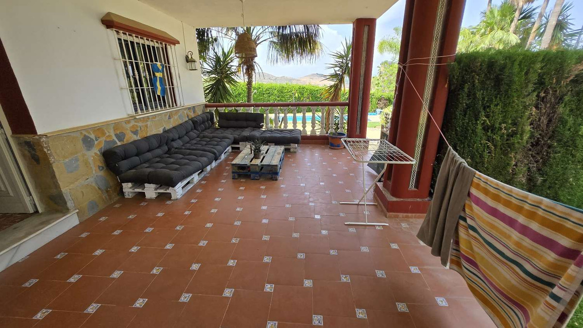 House te koop in Alhaurín de la Torre | 6 slaapkamers H5075605