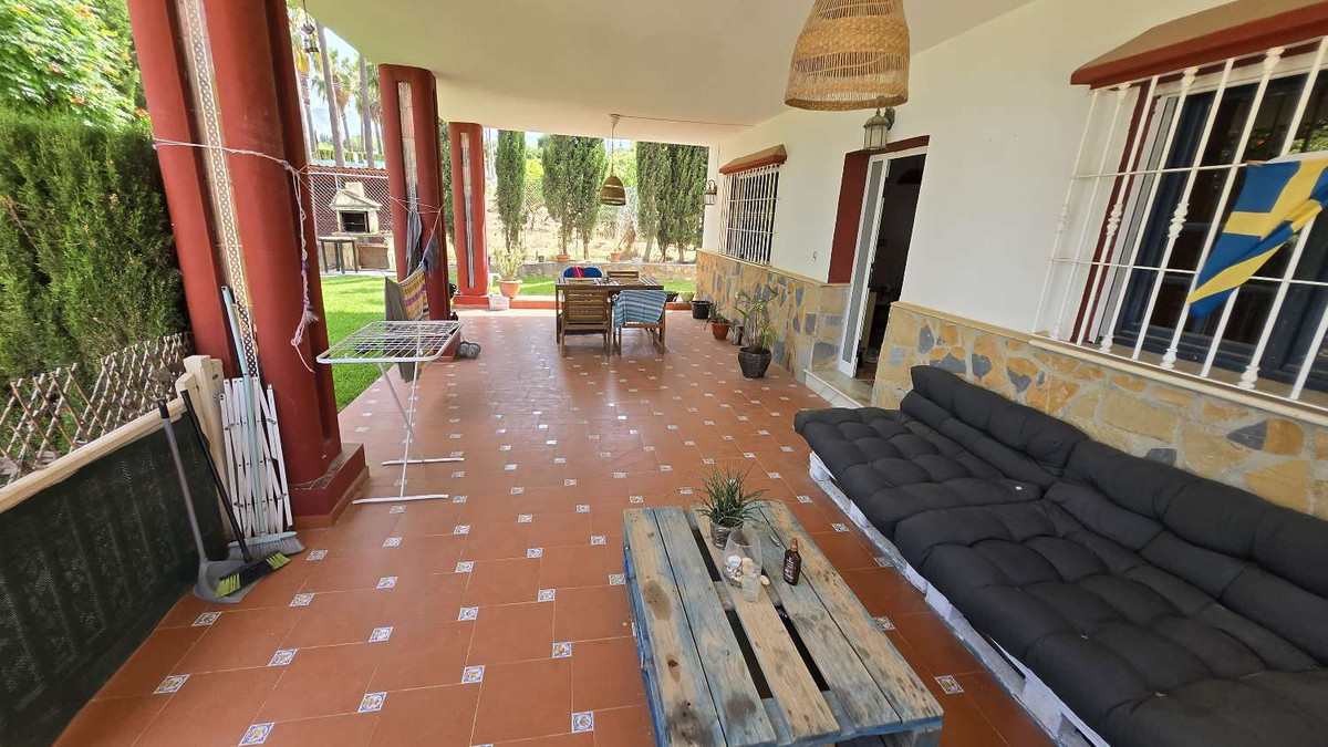 House te koop in Alhaurín de la Torre | 6 slaapkamers H5075605