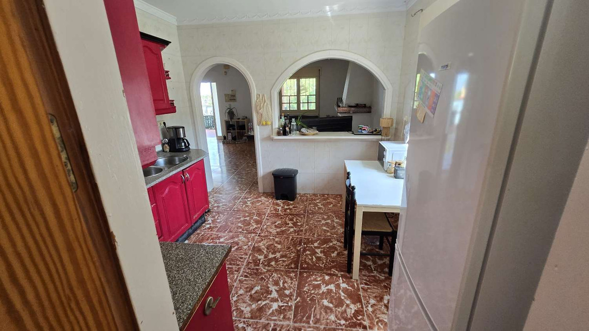House te koop in Alhaurín de la Torre | 6 slaapkamers H5075605