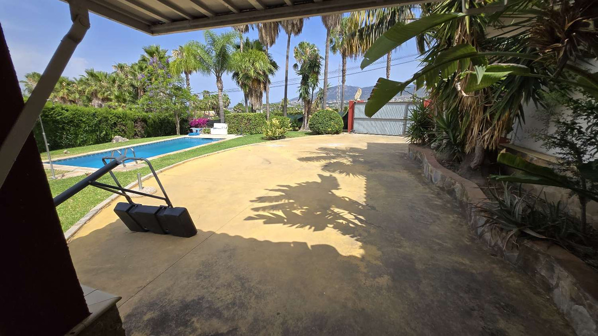 House te koop in Alhaurín de la Torre | 6 slaapkamers H5075605