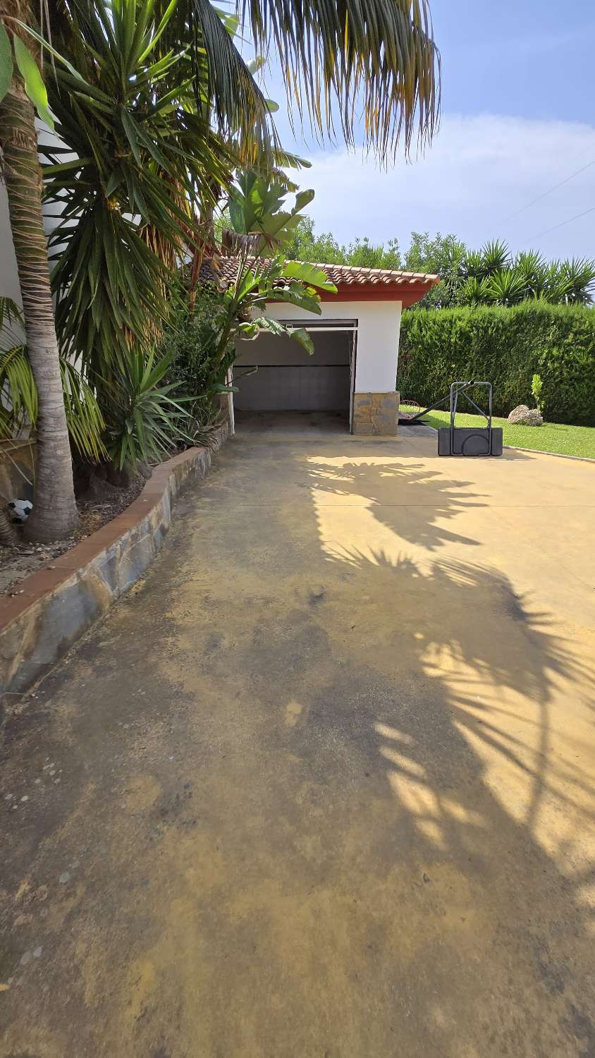 House te koop in Alhaurín de la Torre | 6 slaapkamers H5075605