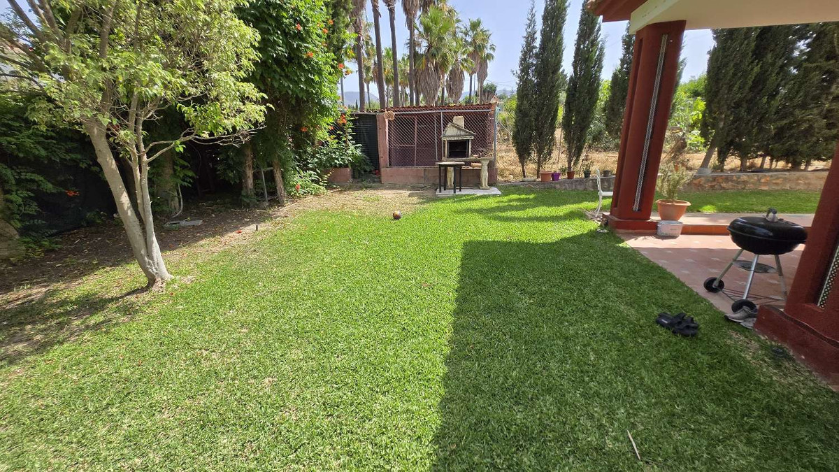 House te koop in Alhaurín de la Torre | 6 slaapkamers H5075605