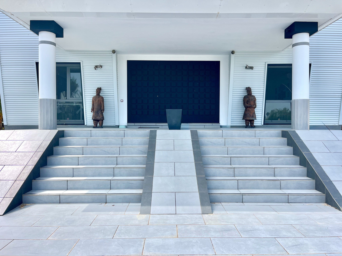 Huis te koop in Alhaurín de la Torre | 5 slaapkamers H5081368