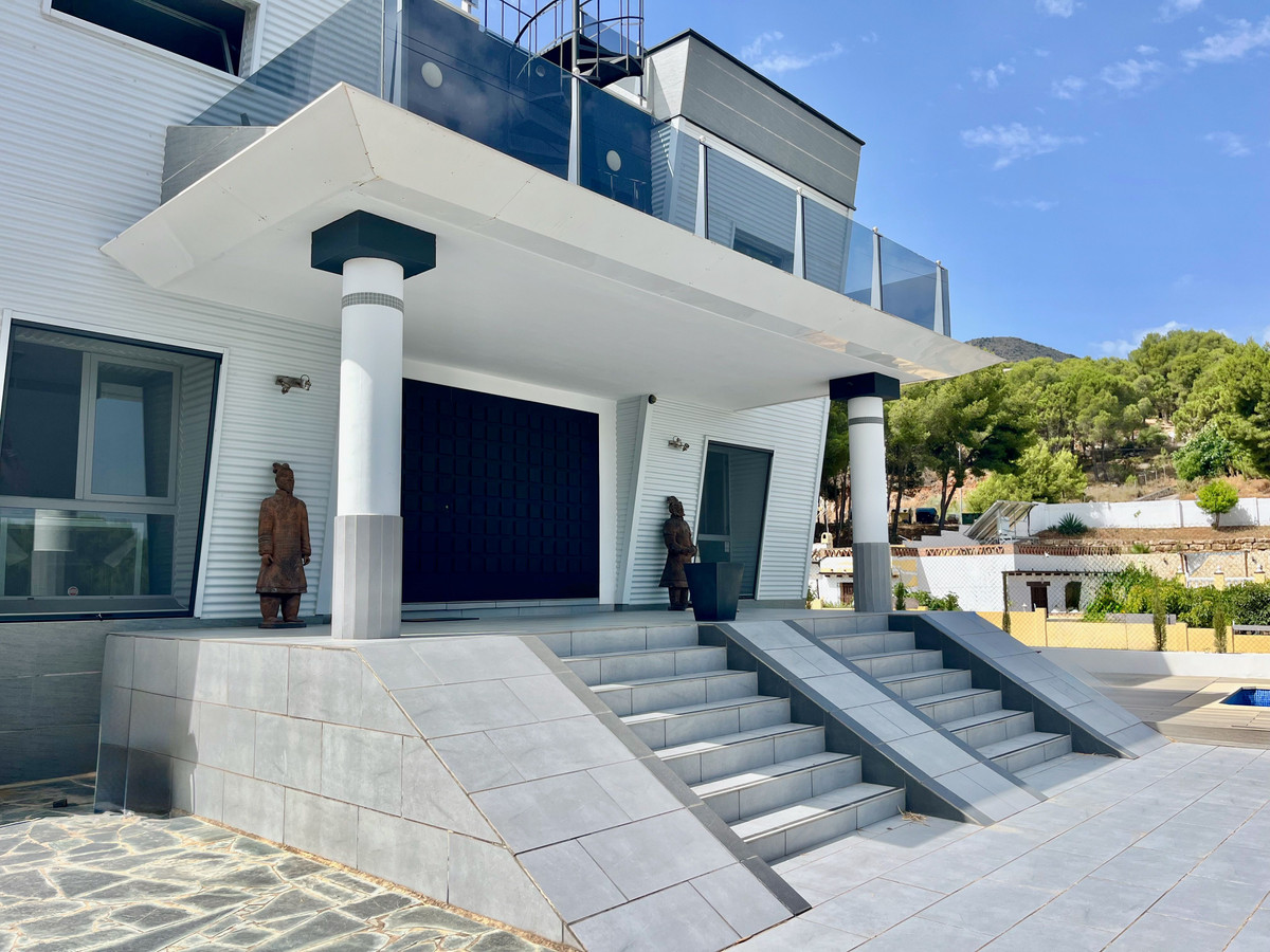 Huis te koop in Alhaurín de la Torre | 5 slaapkamers H5081368