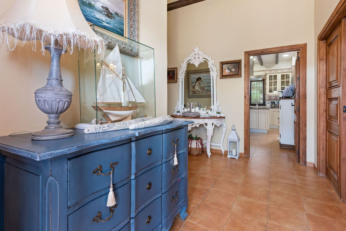 Huis te koop in Alhaurín de la Torre | 4 slaapkamers H5100988