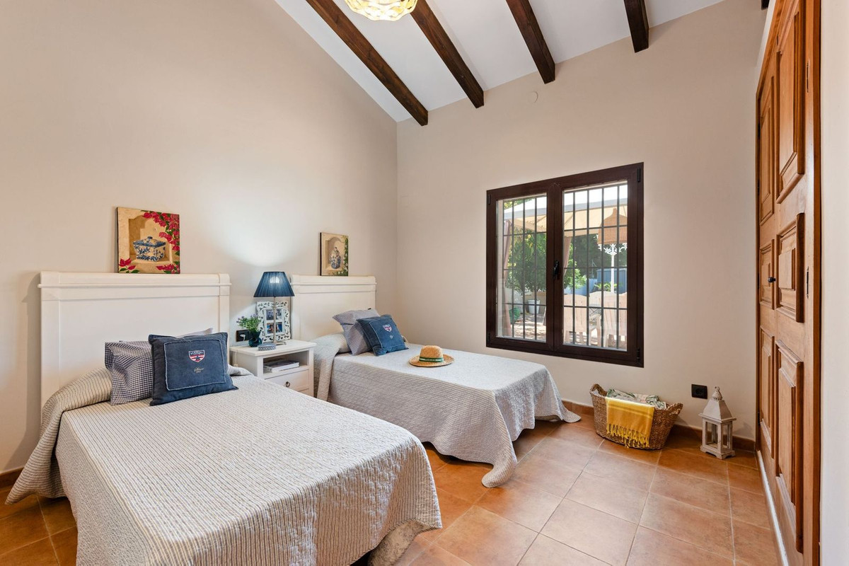 Huis te koop in Alhaurín de la Torre | 4 slaapkamers H5100988