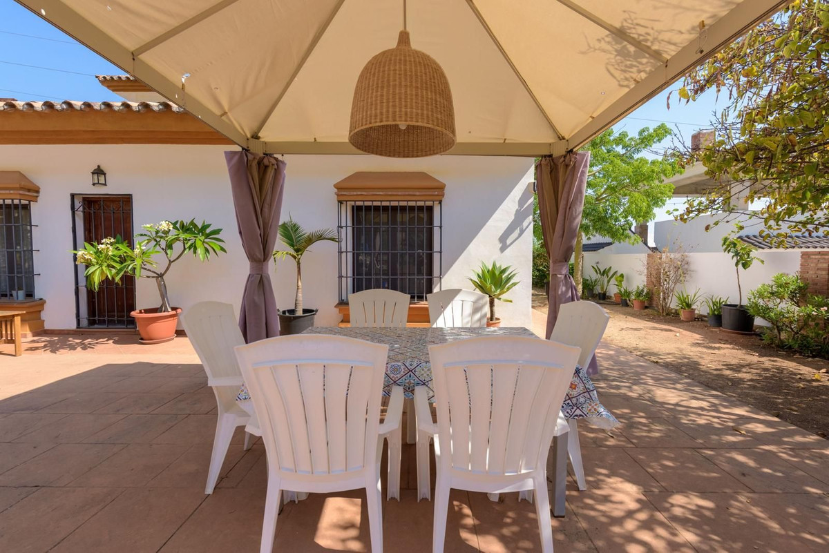 Huis te koop in Alhaurín de la Torre | 4 slaapkamers H5100988