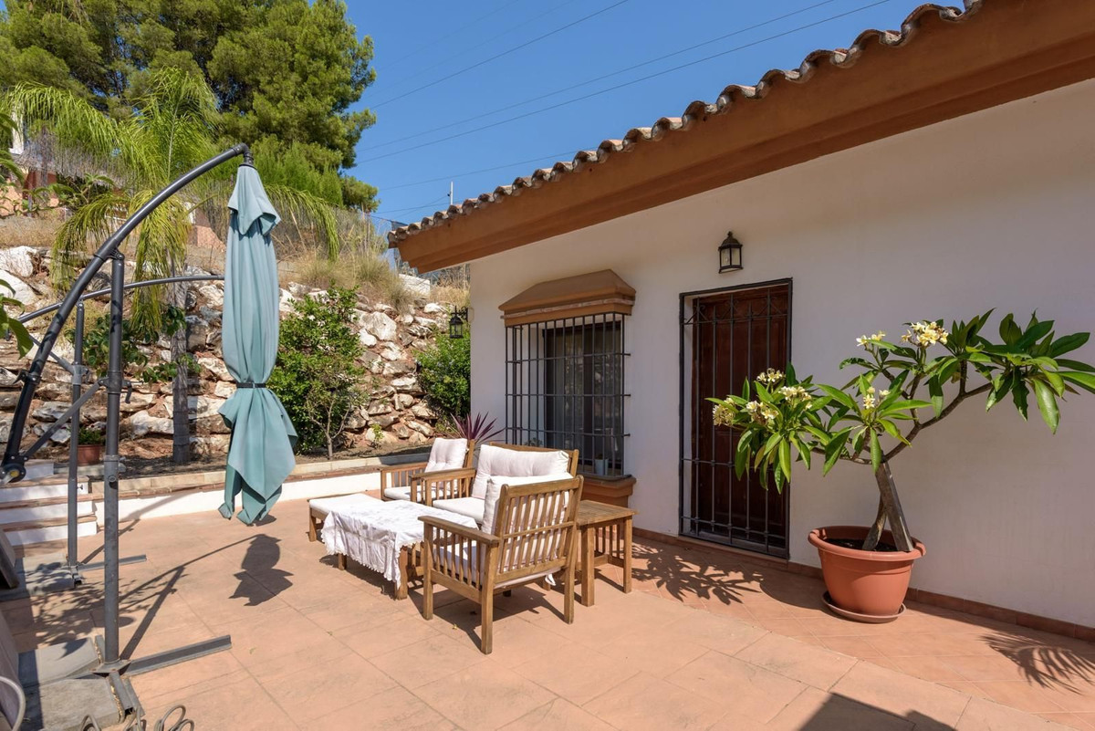 Huis te koop in Alhaurín de la Torre | 4 slaapkamers H5100988