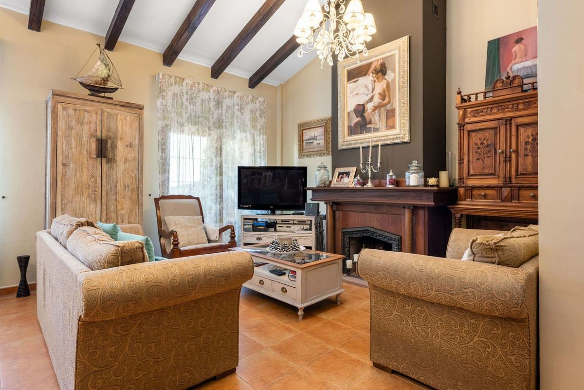 Huis te koop in Alhaurín de la Torre | 4 slaapkamers H5100988