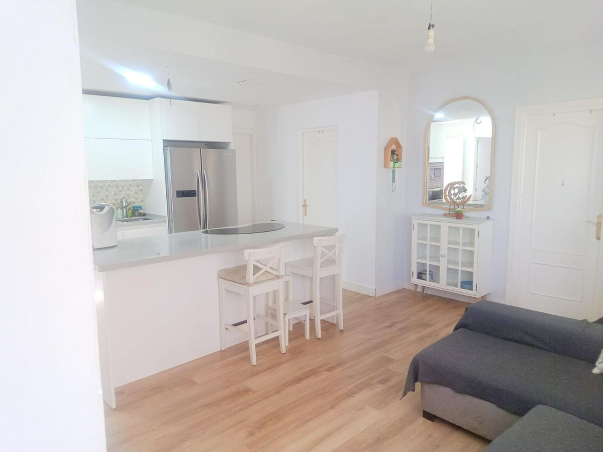 House for sale in Alhaurín de la Torre | 4 bedrooms H5105935