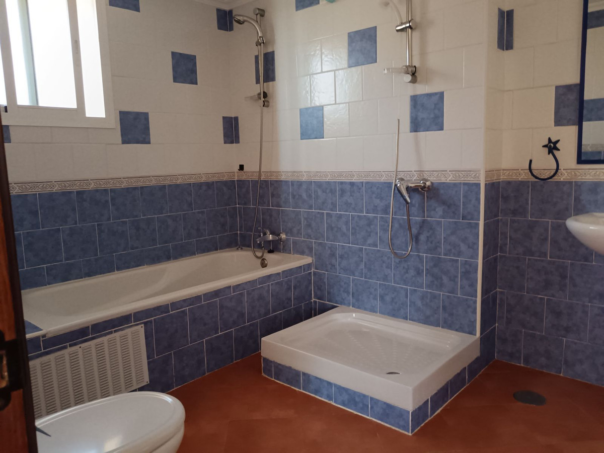 House for sale in Alhaurín de la Torre | 3 bedrooms H5112373
