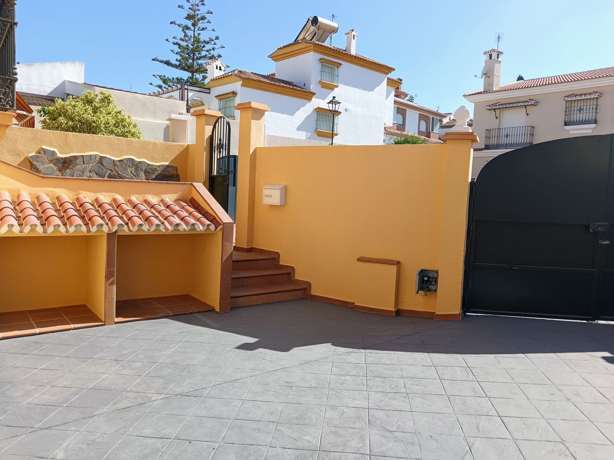 House for sale in Alhaurín de la Torre | 3 bedrooms H5112373