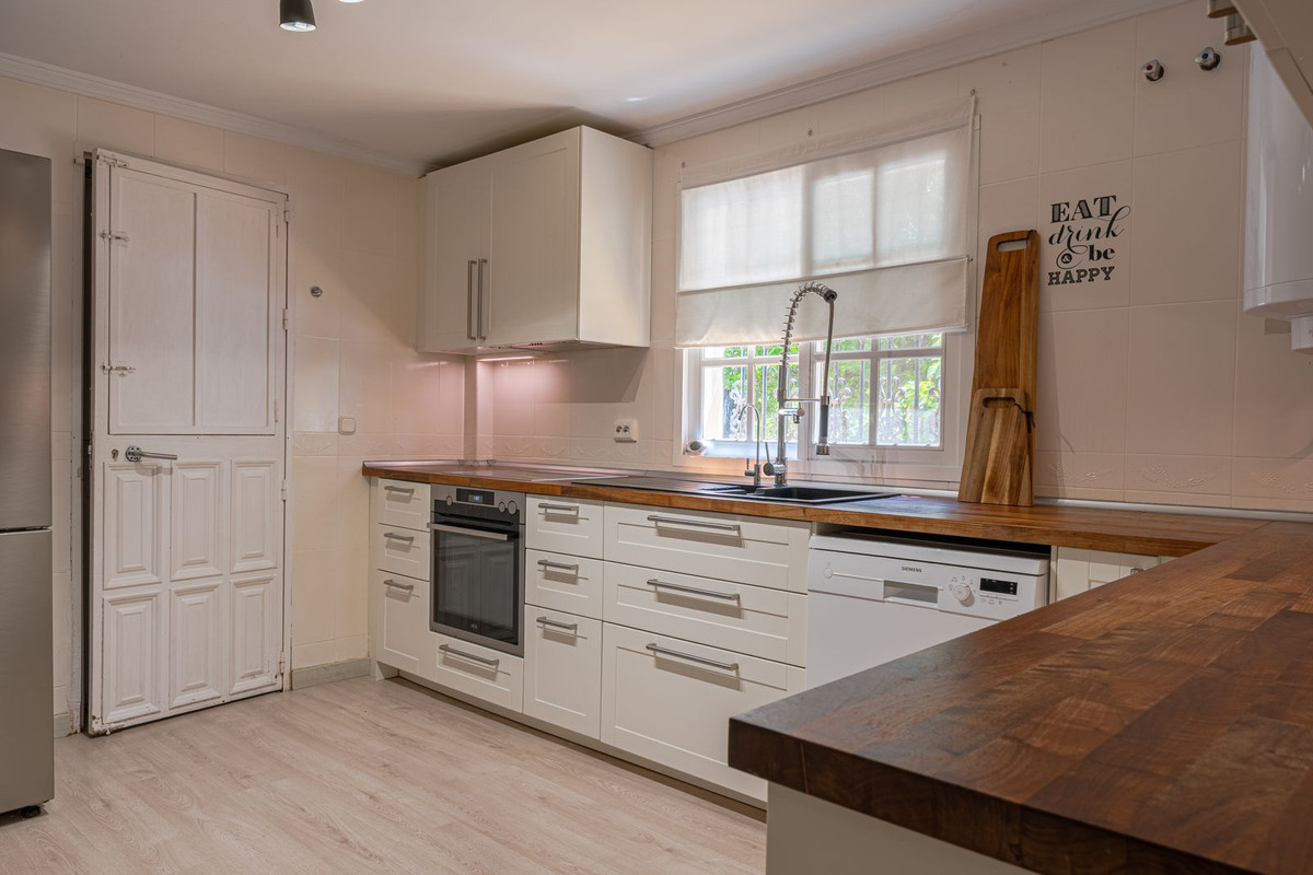 Huis te koop in Alhaurín de la Torre | 6 slaapkamers H5119612