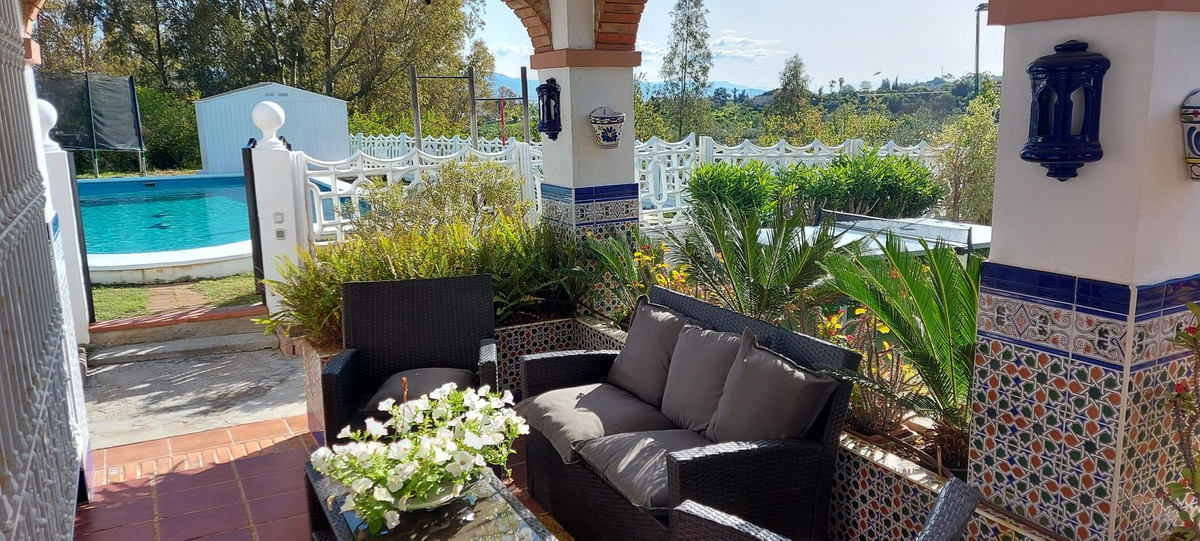 Huis te koop in Alhaurín de la Torre | 6 slaapkamers H5119612