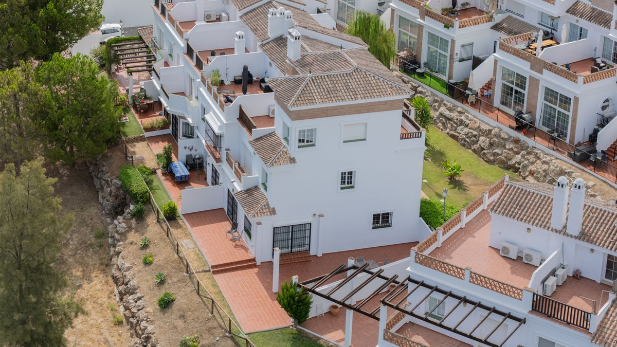 Huis te koop in Alhaurín de la Torre | 4 slaapkamers H5124142