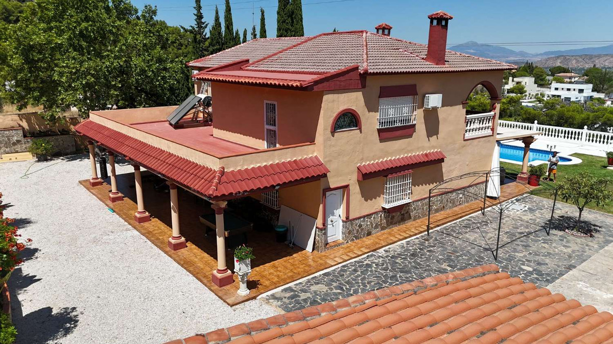 Huis te koop in Alhaurín de la Torre | 5 slaapkamers H5127550