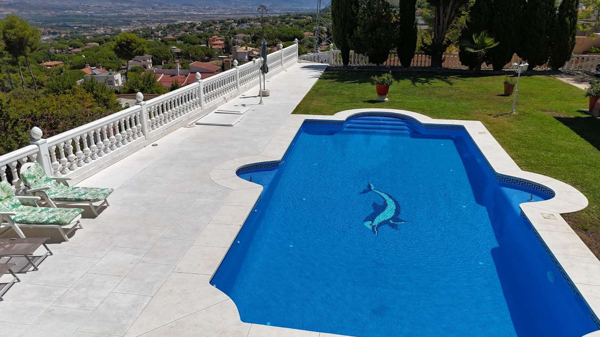 Huis te koop in Alhaurín de la Torre | 5 slaapkamers H5127550