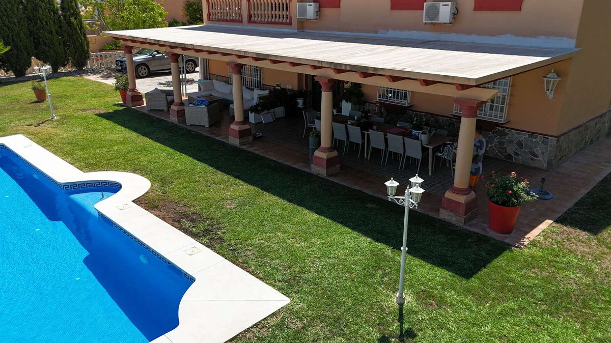Huis te koop in Alhaurín de la Torre | 5 slaapkamers H5127550