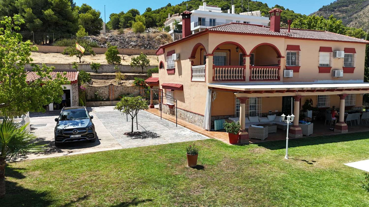 Huis te koop in Alhaurín de la Torre | 5 slaapkamers H5127550