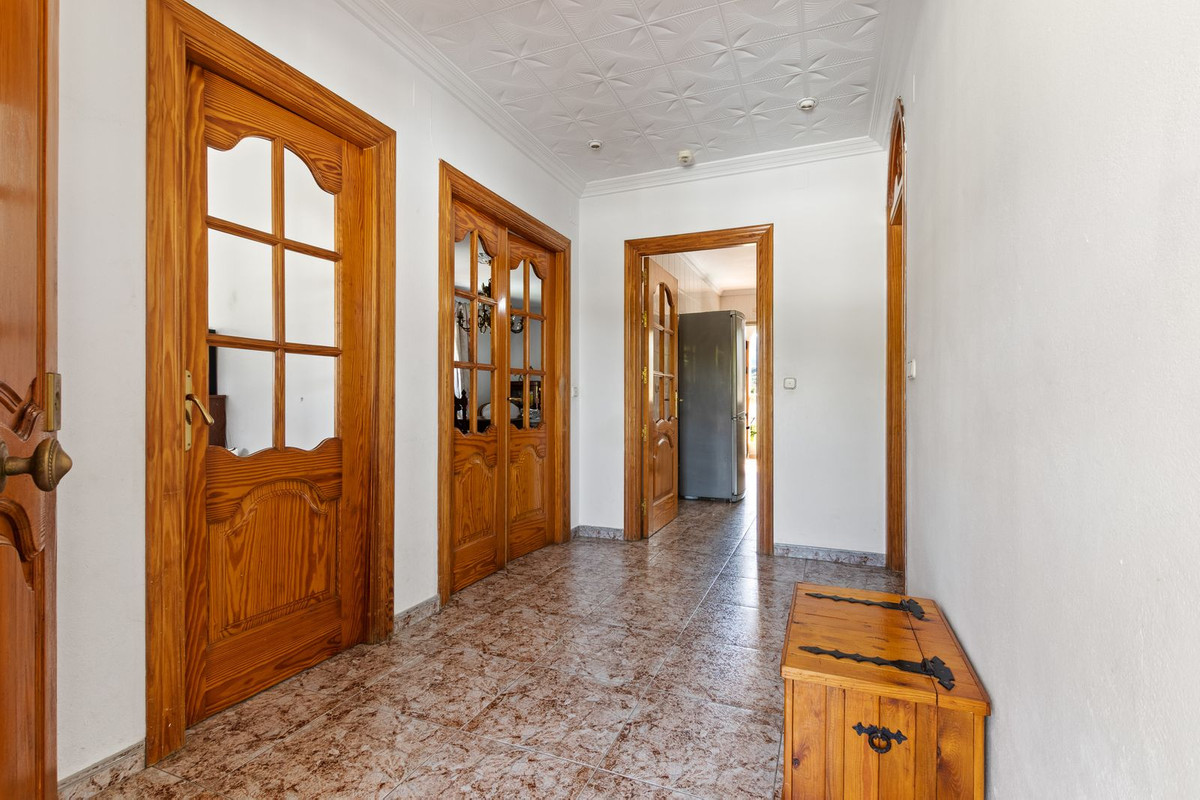 Huis te koop in Alhaurín de la Torre | 4 slaapkamers H5131033