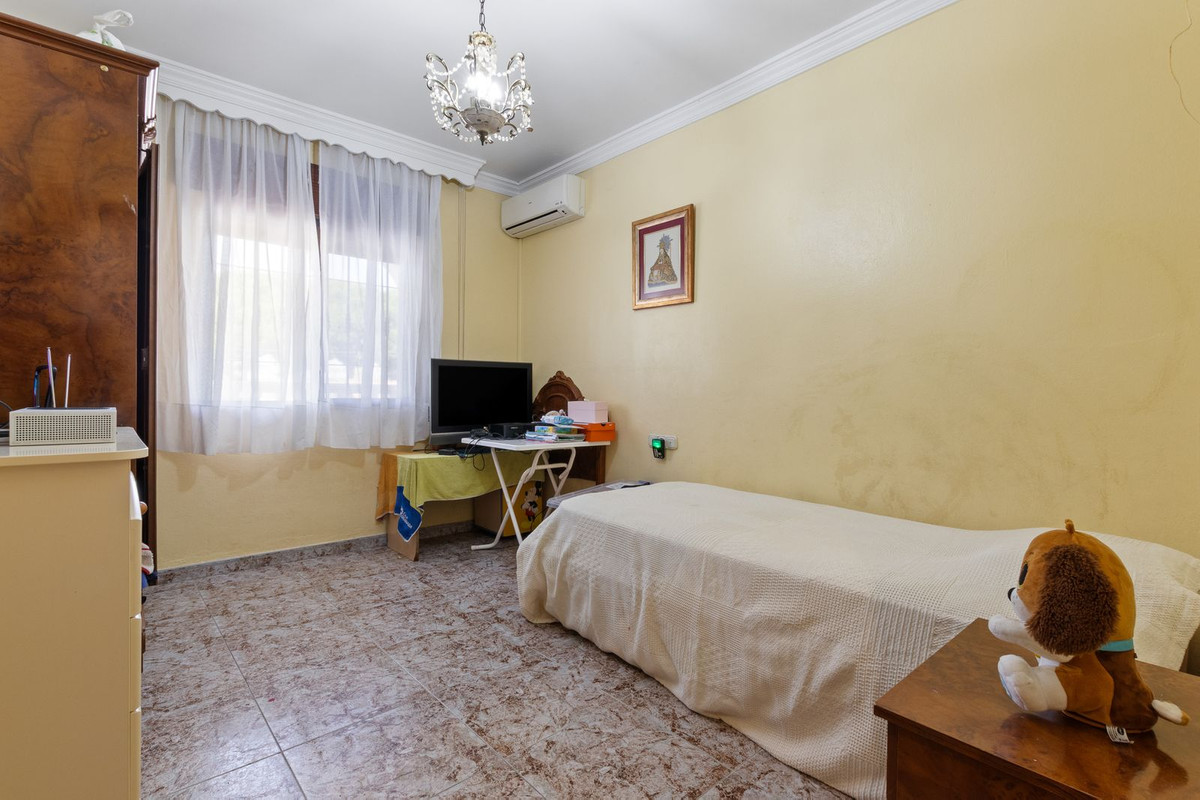 Huis te koop in Alhaurín de la Torre | 4 slaapkamers H5131033