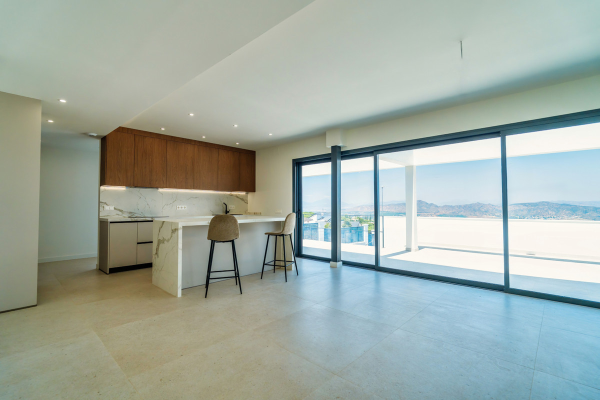 Huis te koop in Alhaurín de la Torre | 4 slaapkamers H5140837