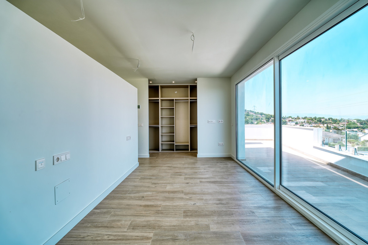 Huis te koop in Alhaurín de la Torre | 4 slaapkamers H5140837