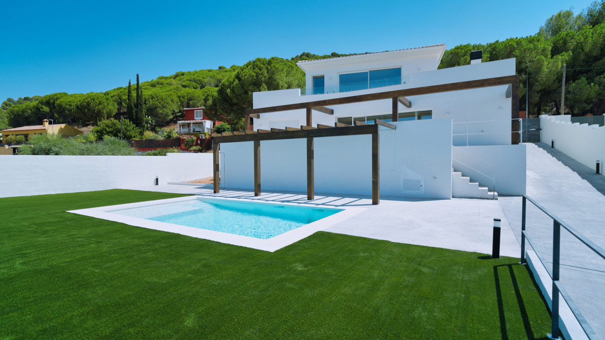 Huis te koop in Alhaurín de la Torre | 4 slaapkamers H5140837