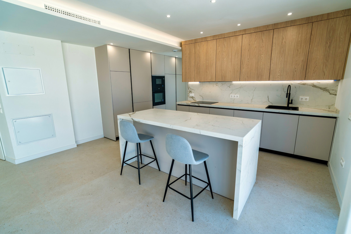 Huis te koop in Alhaurín de la Torre | 4 slaapkamers H5140837