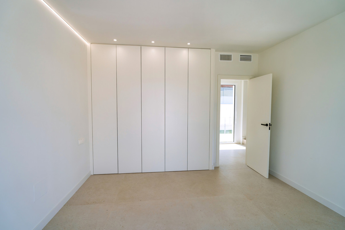 Huis te koop in Alhaurín de la Torre | 4 slaapkamers H5140837