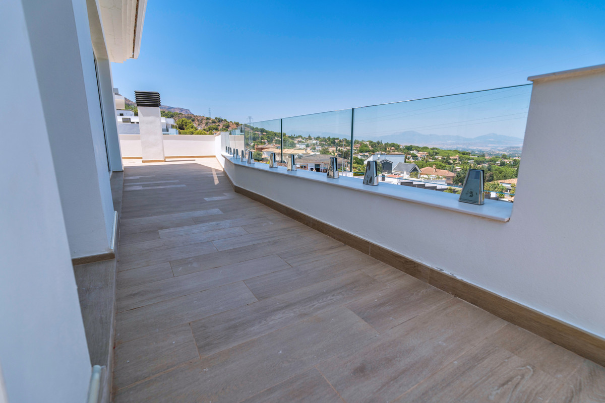 Huis te koop in Alhaurín de la Torre | 4 slaapkamers H5140837