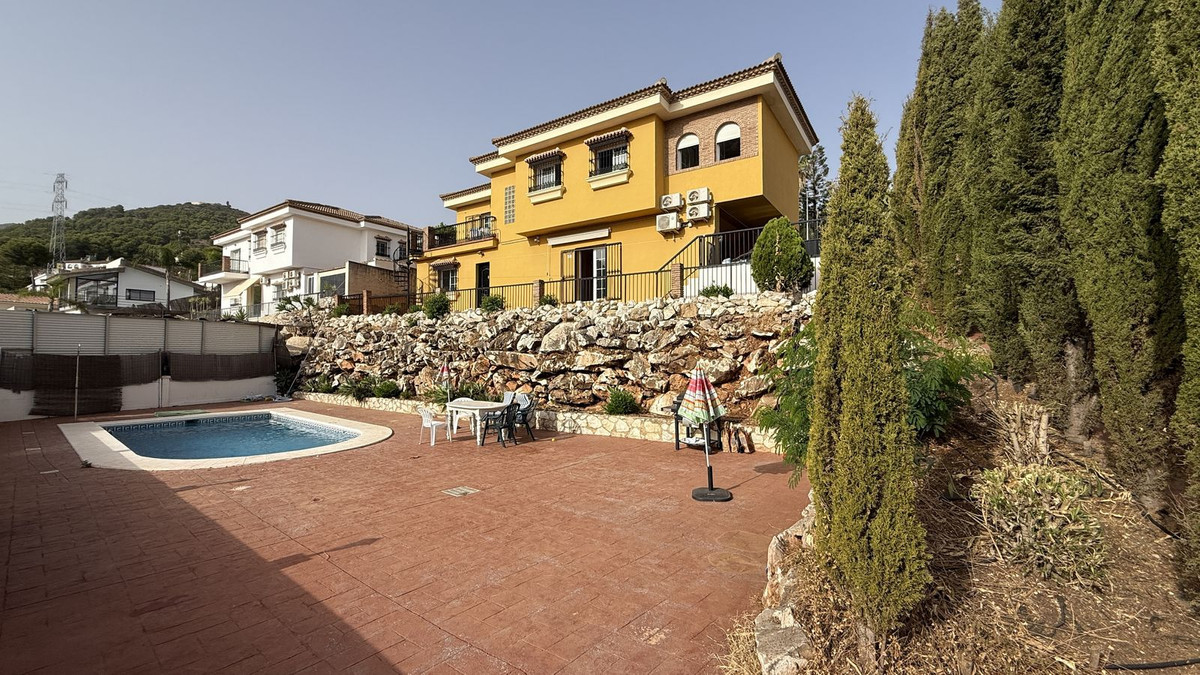 Huis te koop in Alhaurín de la Torre | 5 slaapkamers H5144791