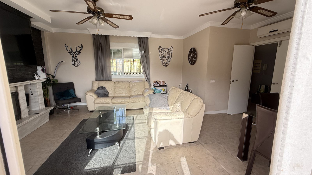 Huis te koop in Alhaurín de la Torre | 5 slaapkamers H5144791