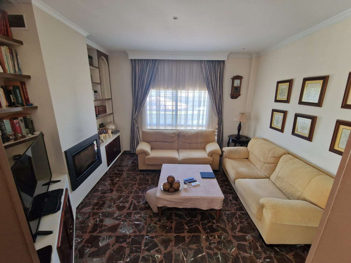 Huis te koop in Alhaurín de la Torre | 4 slaapkamers H5155327