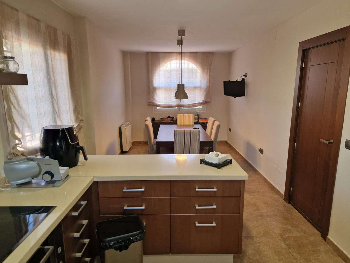 Huis te koop in Alhaurín de la Torre | 4 slaapkamers H5155327
