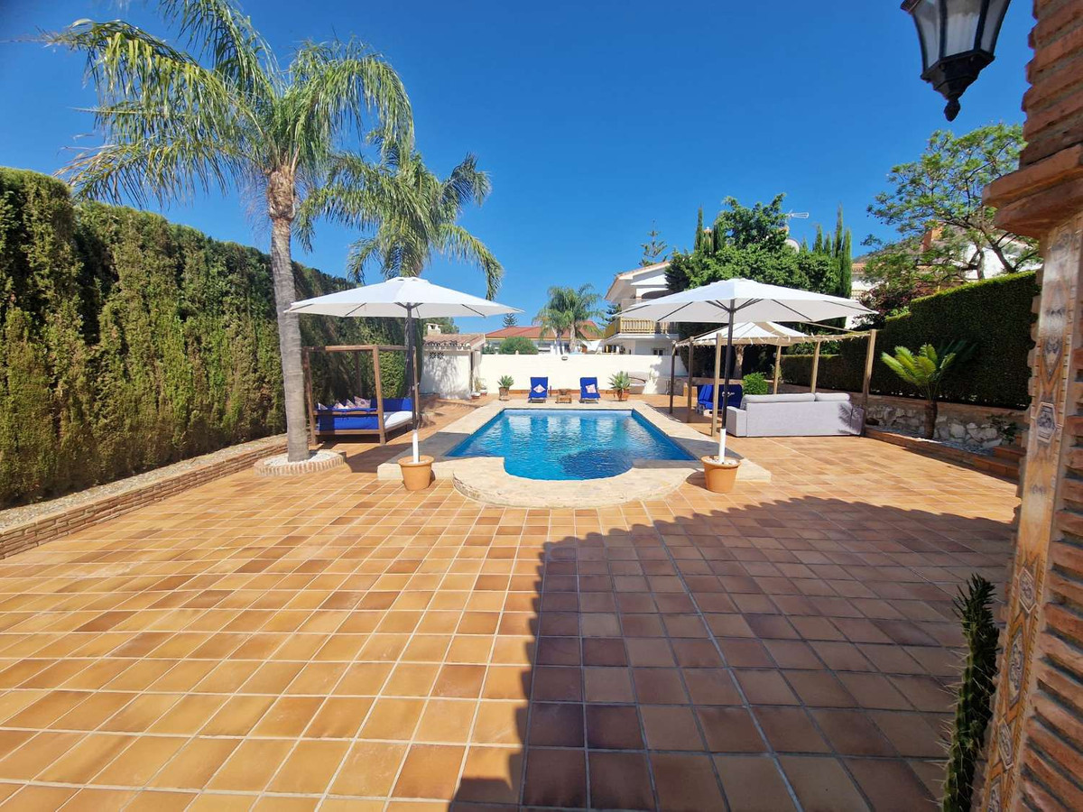 Huis te koop in Alhaurín de la Torre | 4 slaapkamers H5155327