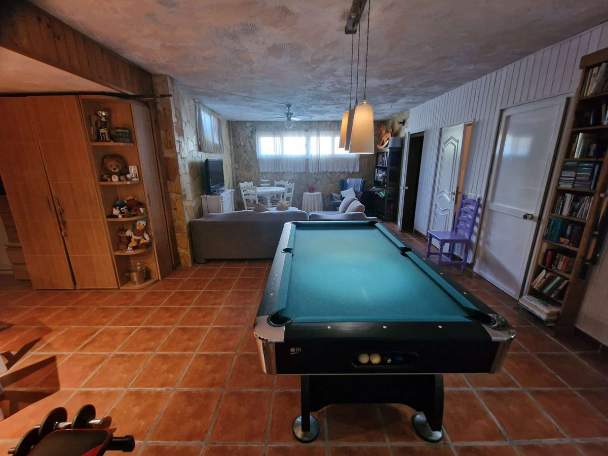 Huis te koop in Alhaurín de la Torre | 4 slaapkamers H5155327