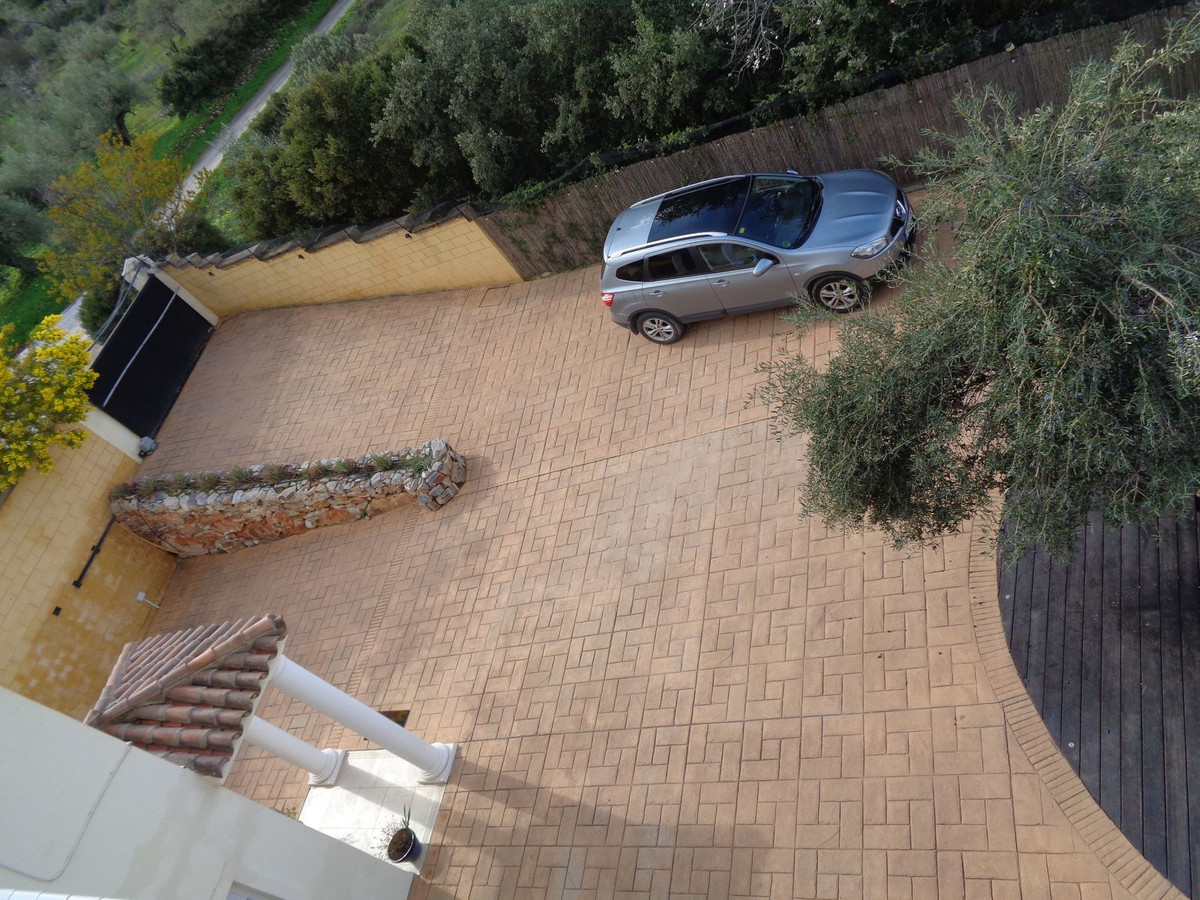 Huis te koop in Alhaurín de la Torre | 4 slaapkamers H5177461