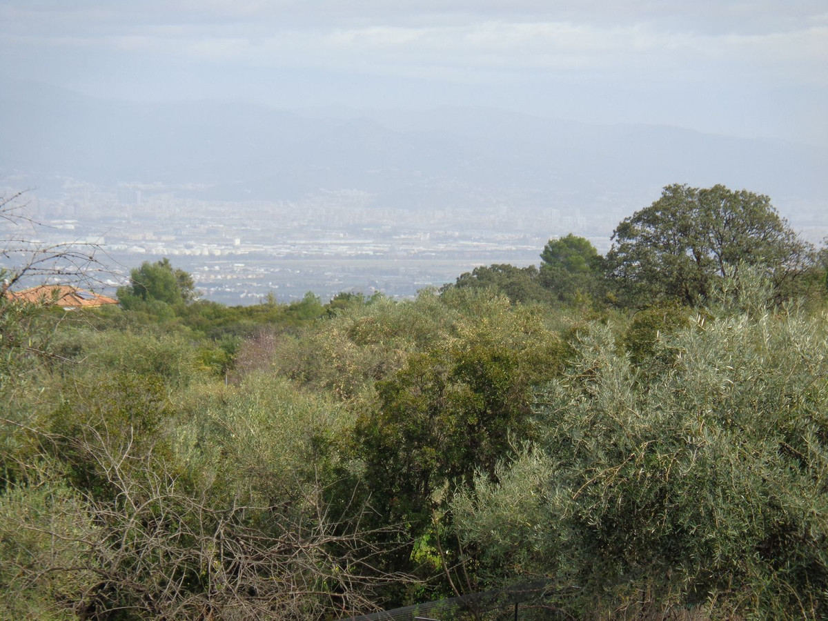 Huis te koop in Alhaurín de la Torre | 4 slaapkamers H5177461