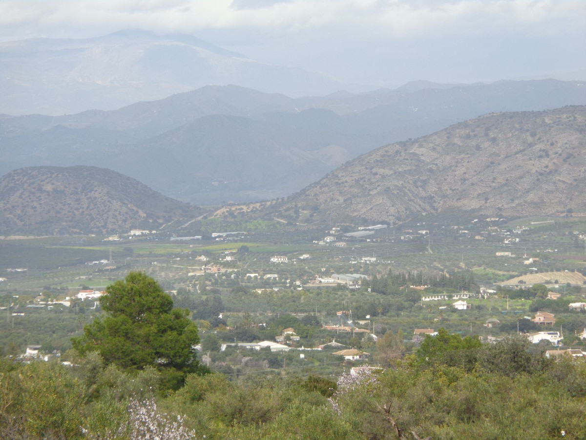 Huis te koop in Alhaurín de la Torre | 4 slaapkamers H5177461