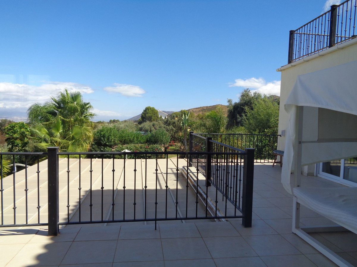 Huis te koop in Alhaurín de la Torre | 4 slaapkamers H5177461