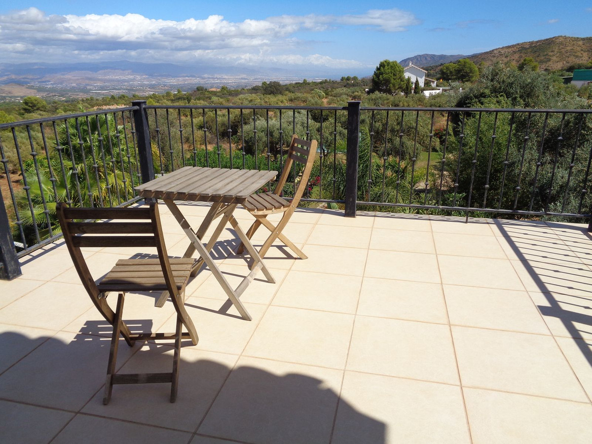 Huis te koop in Alhaurín de la Torre | 4 slaapkamers H5177461