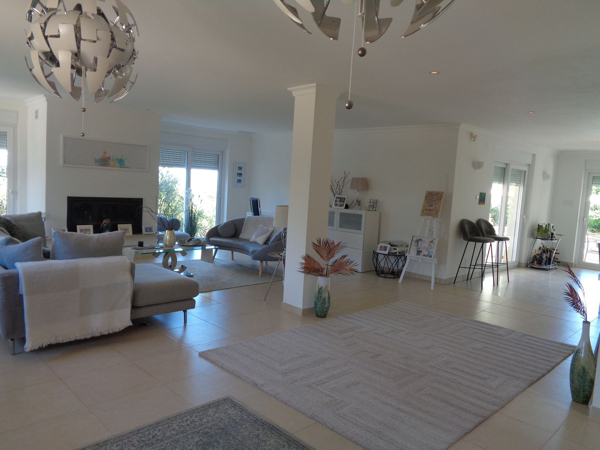 Huis te koop in Alhaurín de la Torre | 4 slaapkamers H5177461