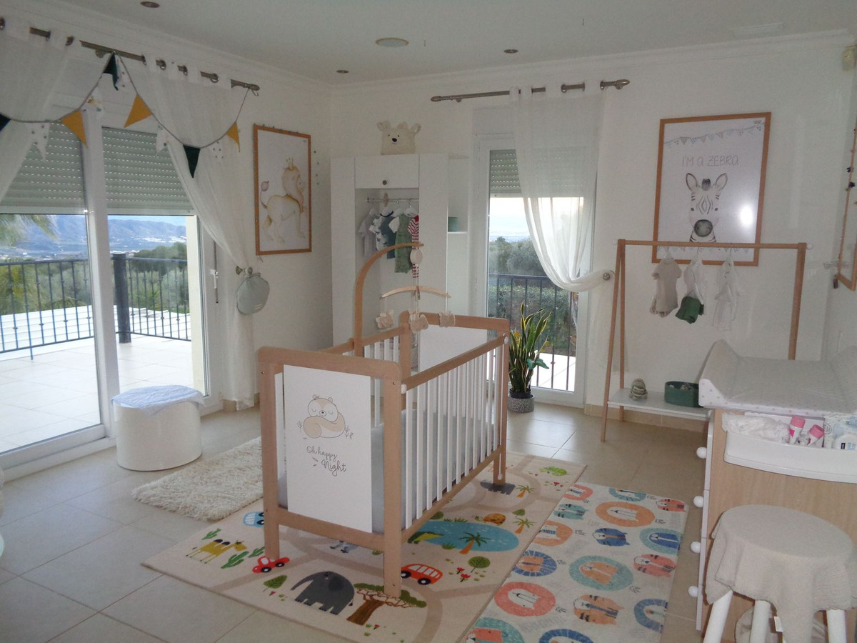 Huis te koop in Alhaurín de la Torre | 4 slaapkamers H5177461