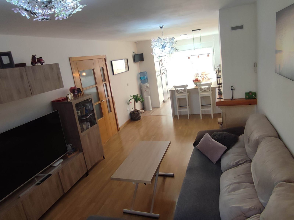 Huis te koop in Alhaurín de la Torre | 4 slaapkamers H5217703