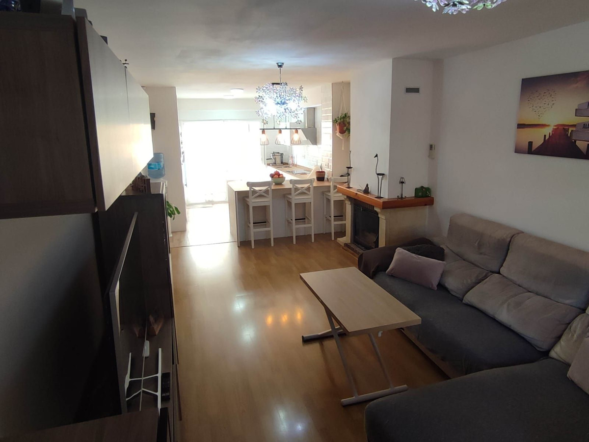 Huis te koop in Alhaurín de la Torre | 4 slaapkamers H5217703