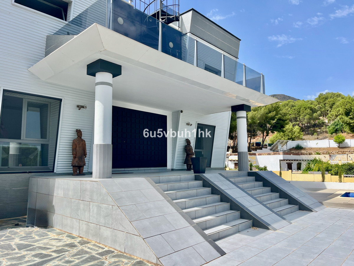 Huis te koop in Alhaurín de la Torre | 5 slaapkamers H5251009